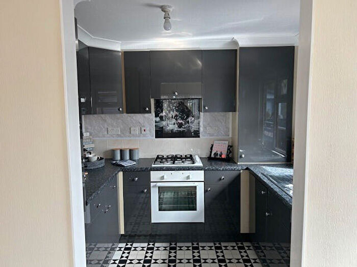 2 Bedroom Mobile Home For Sale In Dove Court, Willow Grove Park, Knott End On Sea, Poulton-le-Fylde, Lancashire, FY6