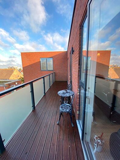 1 Bedroom Flat To Rent In Northolt Road, Harrow, HA2