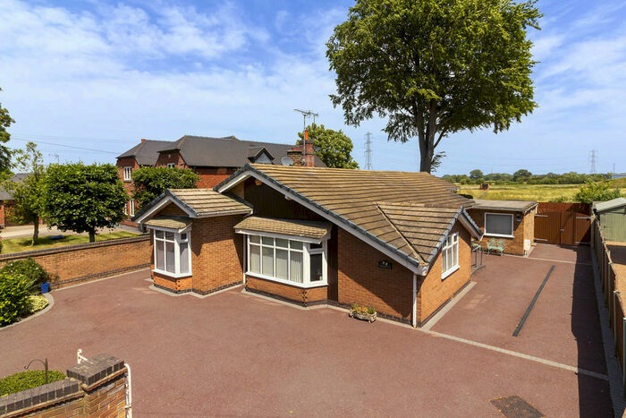 3 Bedroom Detached Bungalow To Rent In Station Lane, Walton-on-Trent, DE12