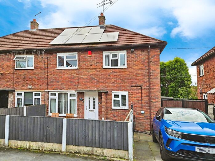 3 Bedroom Semi-Detached House For Sale In Peascroft Road, Norton, Stoke-On-Trent, ST6