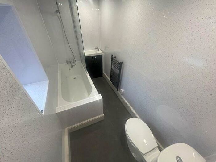 3 Bedroom Terraced House For Sale In The Hill, Kirkby-In-Ashfield, NG17