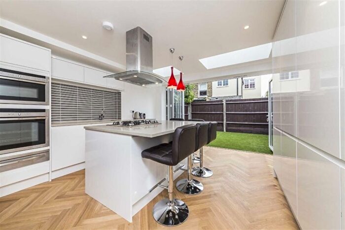 4 Bedroom Detached House To Rent In Derby Road, Wimbledon, SW19