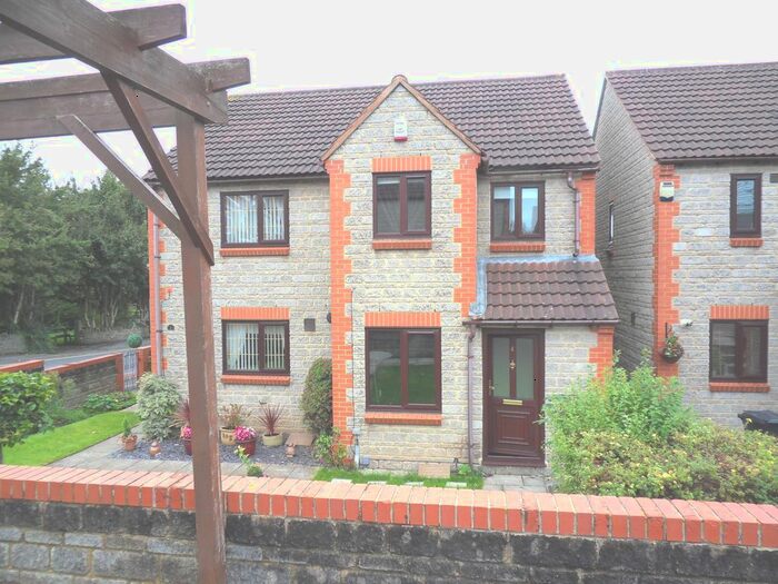 2 Bedroom Semi-Detached House To Rent In Preacher Close, Hanham BS5