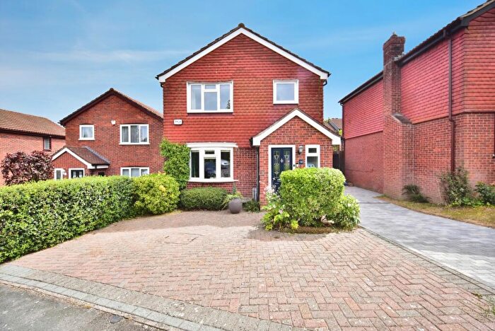 3 Bedroom Detached House For Sale In Grampian Way, Downswood, Maidstone, Kent, ME15