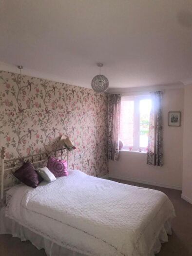 1 Bedroom Retirement Property To Rent In Oyster Lane, Byfleet, West Byfleet, KT14