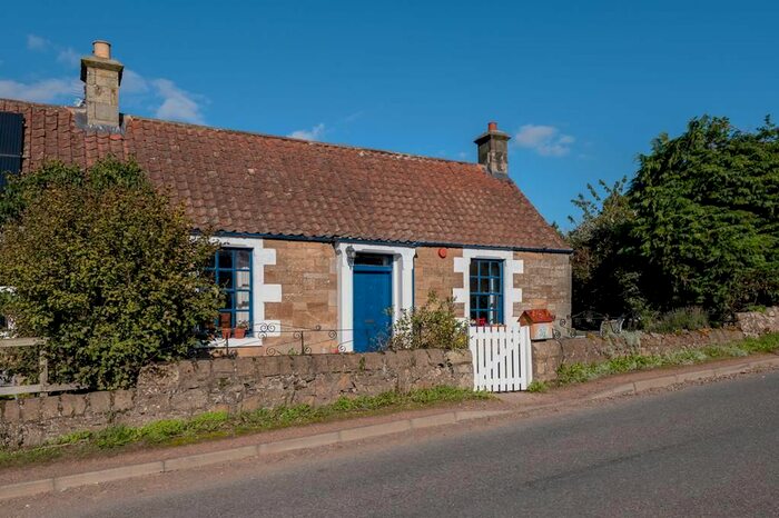 2 Bedroom Cottage For Sale In Snowdrop Cottage, Kingskettle, Cupar, KY15