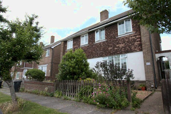 3 Bedroom End Of Terrace House To Rent In Batemans Road, Brighton, BN2