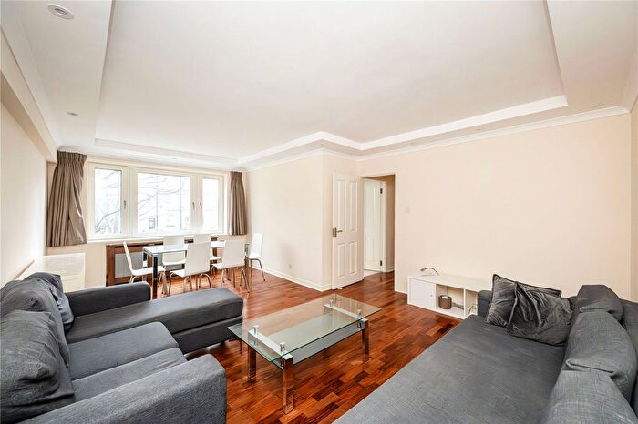 1 Bedroom Flat For Sale In Southwick Street, London, W2