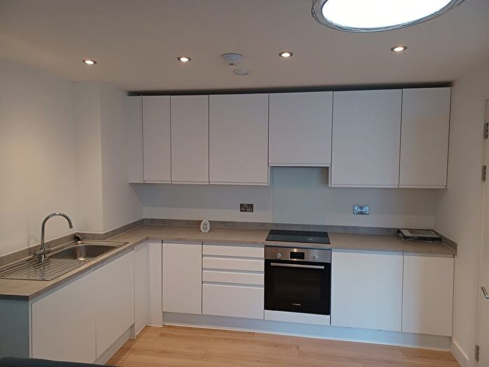 1 Bedroom Flat To Rent In Abney House, Cheadle, SK8