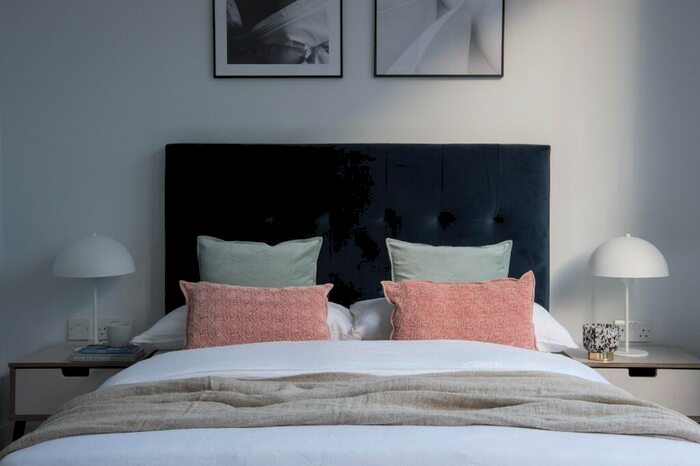 2 Bedroom Apartment To Rent In Circus Street, BN2