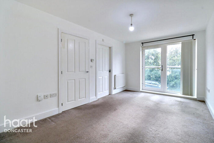 2 Bedroom Semi-Detached House For Sale In School House Mews, Hyde Park, Doncaster, DN1