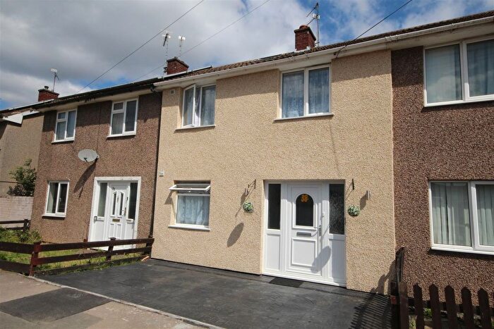 3 Bedroom Semi-Detached House To Rent In Bridgecote, Willenhall, Coventry, CV3