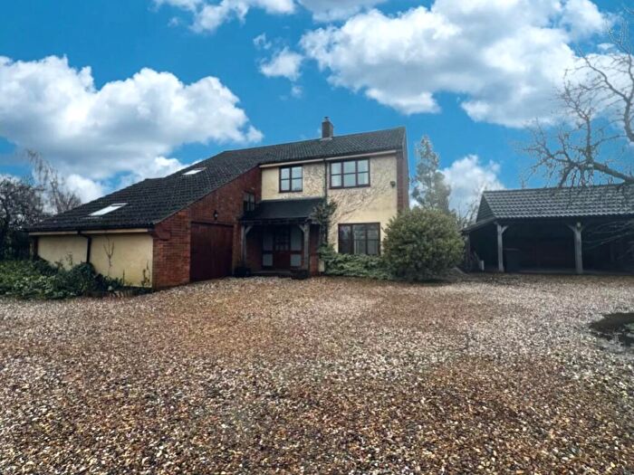 3 Bedroom Detached House To Rent In Mildenhall Road, Fordham, Cambridgeshire, CB7