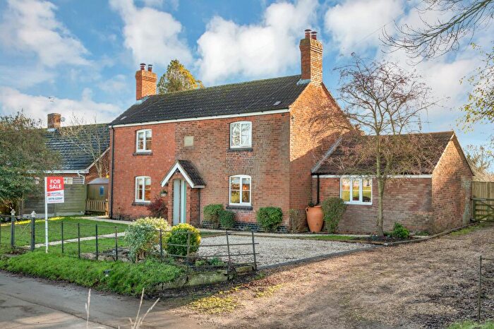 3 Bedroom Detached House For Sale In East Street, Bourne, PE10