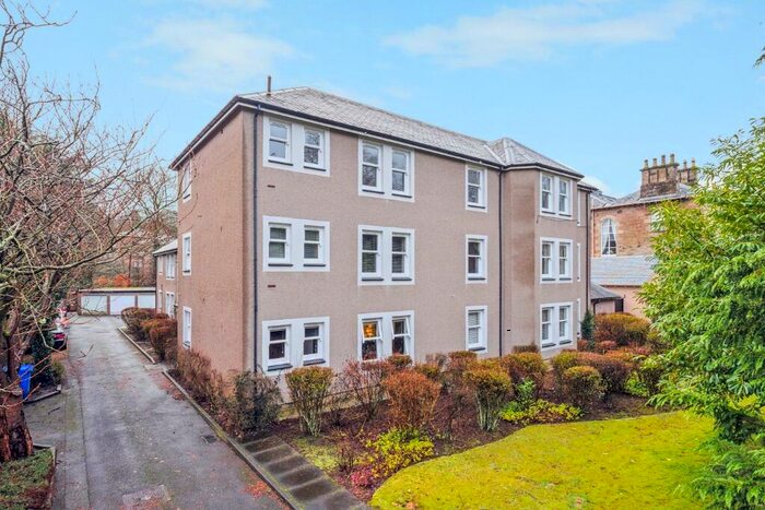 1 Bedroom Flat To Rent In Snowdon Place, King's Park, Stirling, FK8