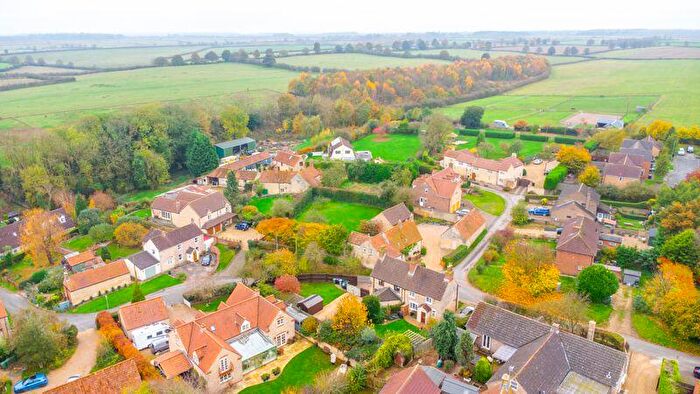 2 Bedroom Character Property For Sale In Chocolate Box Cottage - Desirable Woolsthorpe By Colsterworth Location, NG33