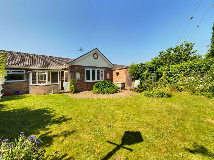 2 Bedroom Detached Bungalow For Sale In Orchard Close, Roughton, Norwich, NR11