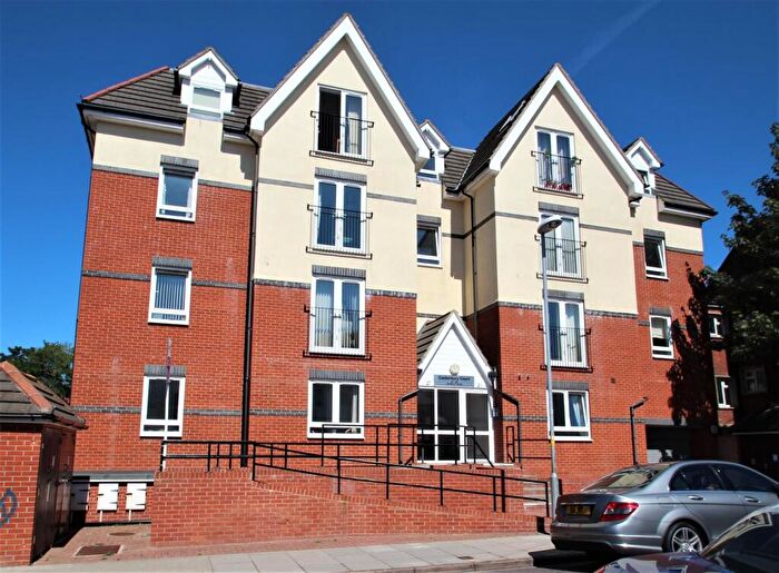 2 Bedroom Apartment For Sale In Canterbury Court, PO5