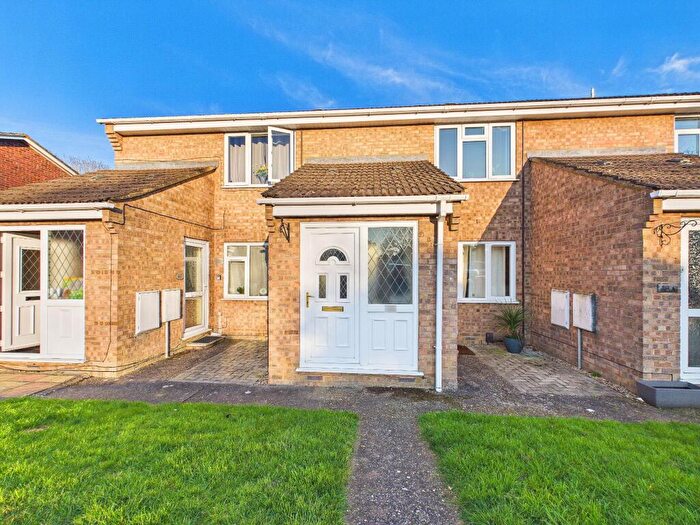 1 Bedroom Maisonette For Sale In Countess Close, Eaton Socon, St. Neots, PE19