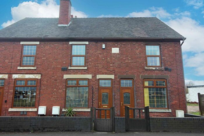 3 Bedroom Terraced House To Rent In Chester Road North, Brownhills, Walsall, WS8