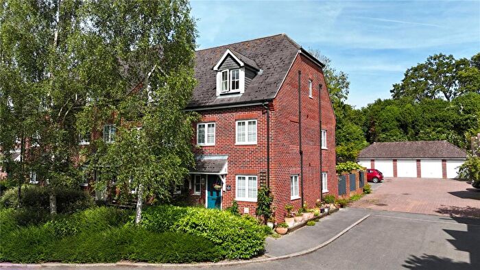 3 Bedroom End Of Terrace House For Sale In Petworth, West Sussex, GU28