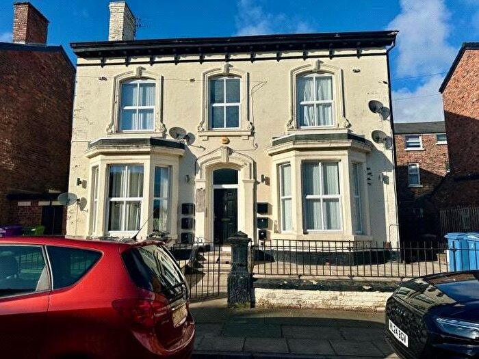 2 Bedroom Flat For Sale In Swiss Road, Liverpool, Merseyside, L6