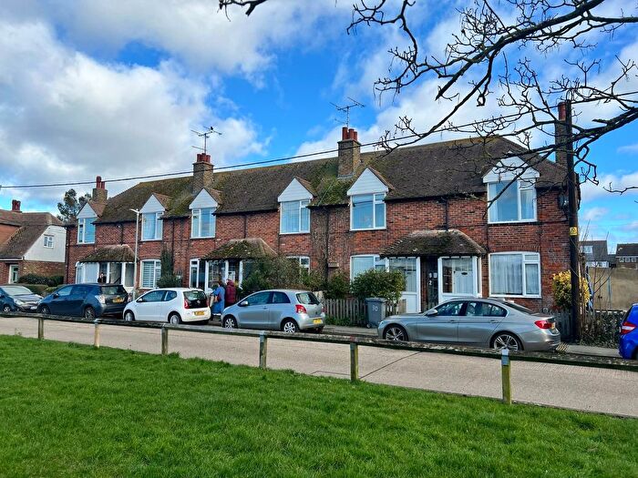 1 Bedroom Flat To Rent In Cornwallis Circle, Whitstable, CT5