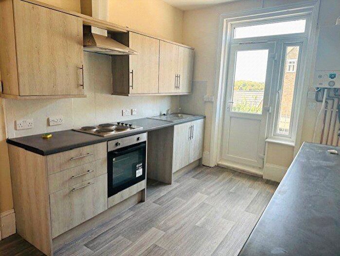 1 Bedroom Flat To Rent In A High Street, Margate, Kent, CT9