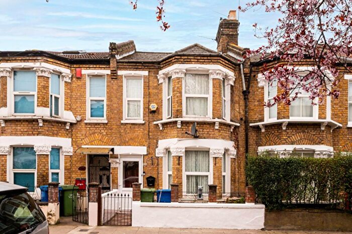 3 Bedroom Terraced House For Sale In Coleman Road, Camberwell, London, SE5