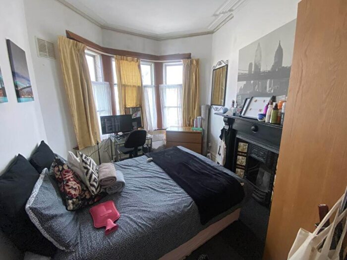 1 Bedroom House To Rent In Colum Road (Rooms), Cathays, Cardiff, CF10