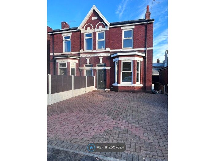 3 Bedroom Semi Detached House To Rent In Southport, Southport, PR8