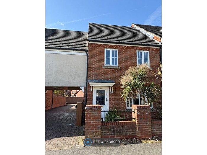 3 Bedroom Terraced House To Rent In Hargate Way, Hampton Hargate, Peterborough, PE7