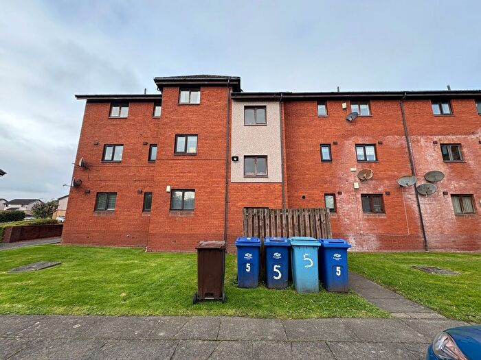 2 Bedroom Flat To Rent In Whitesbridge Avenue, Paisley, PA3