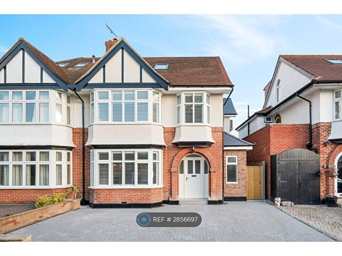 5 Bedroom Semi Detached House To Rent In Delamere Road, London, W5