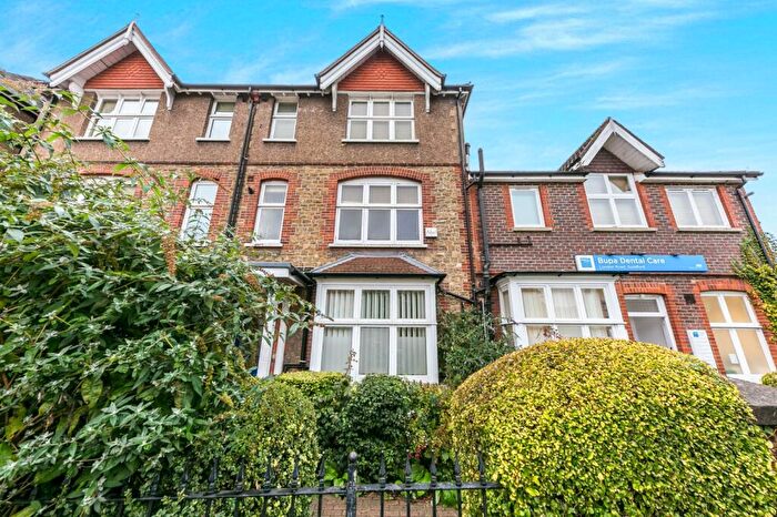 1 Bedroom Apartment To Rent In Upper Town, Guildford, GU1