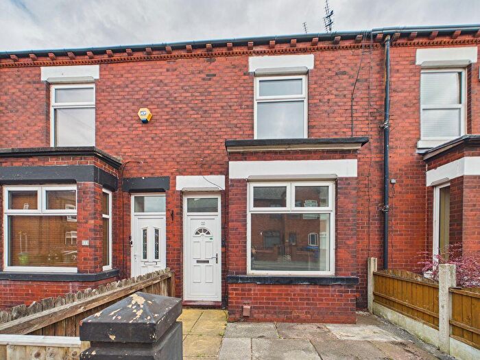 2 Bedroom Terraced House For Sale In Hilton Fold Lane, Middleton, Manchester, M24
