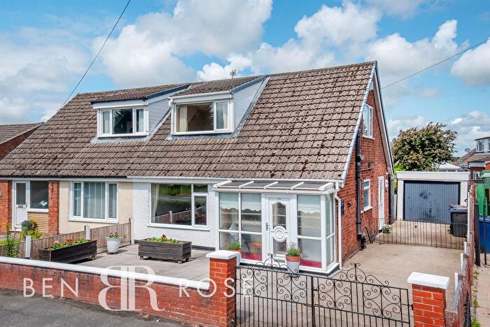 3 Bedroom Semi-Detached Bungalow For Sale In Liverpool Old Road, Much Hoole, Preston, PR4