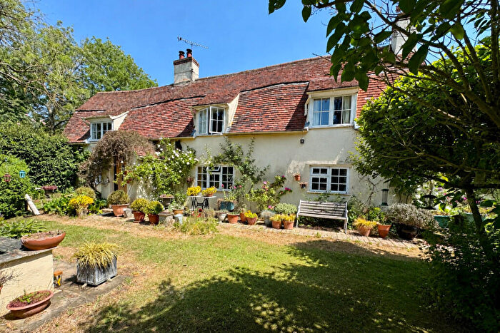 3 Bedroom Farm House For Sale In Carlton Green, Carlton, Newmarket, CB8
