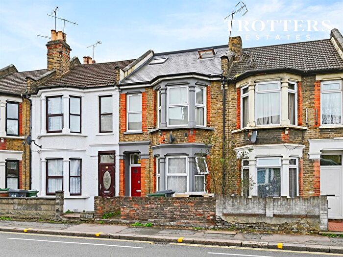 4 Bedroom Terraced House To Rent In Chingford Road, London, E17