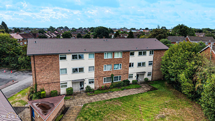 1 Bedroom Apartment For Sale In Rectory Road, Sutton Coldfield, West Midlands, B75
