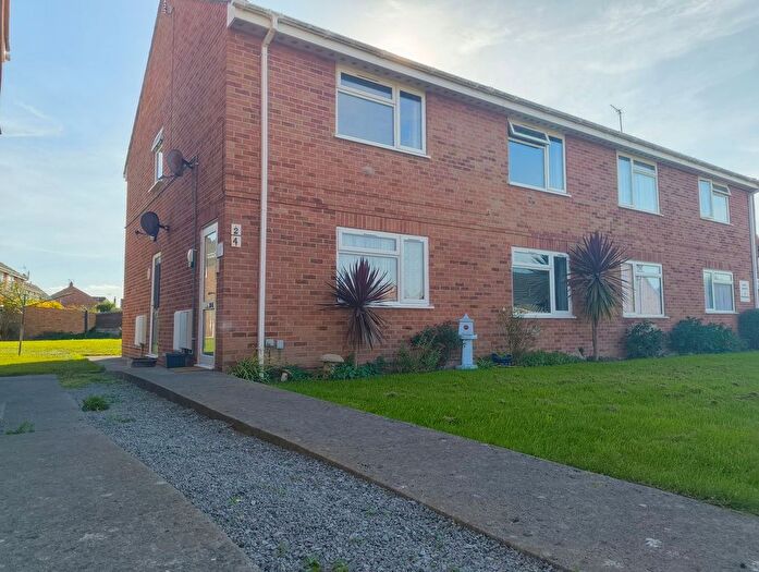 2 Bedroom Flat To Rent In Briar Close, Burnham-On-Sea, TA8