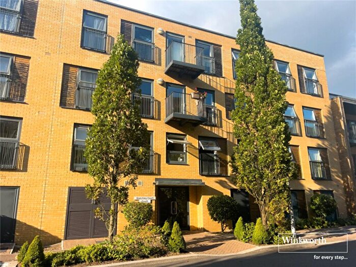 2 Bedroom Apartment To Rent In Letchworth Road, Stanmore, HA7