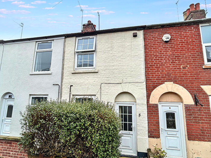 2 Bedroom Terraced House For Sale In Bells Road, Great Yarmouth, NR31