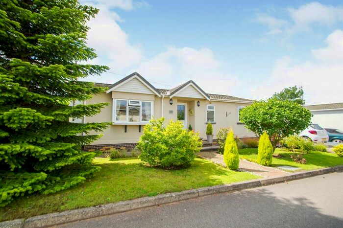 2 Bedroom Park Home For Sale In Sparrow Lane, High Marnham, Newark NG23