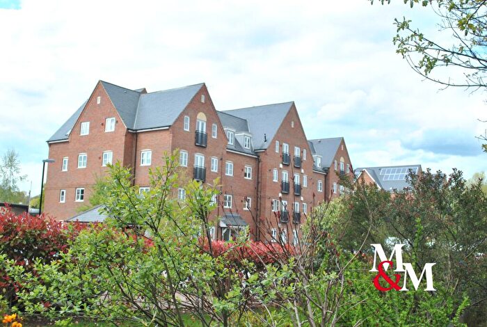 2 Bedroom Flat To Rent In Townbridge Mill, LU7