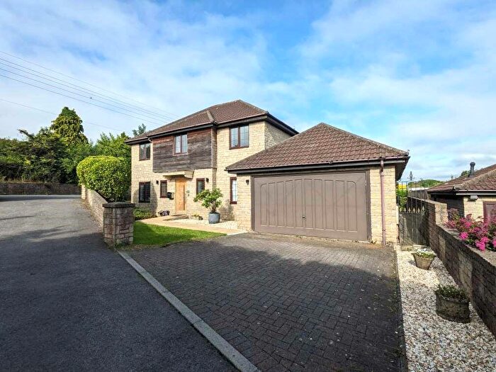 5 Bedroom Detached House For Sale In Broadway, Chilcompton, Somerset, BA3