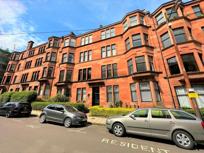 3 Bedroom Flat To Rent In Kersland Street, Hillhead, Glasgow, G12
