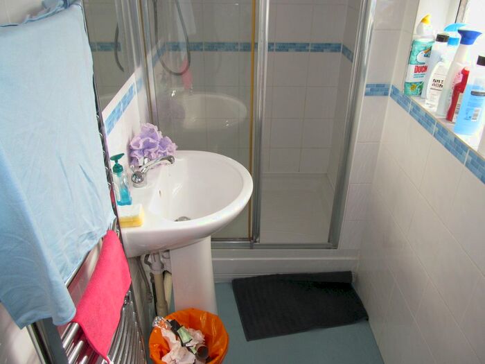 1 Bedroom Terraced House To Rent In London Road, Reading, RG1