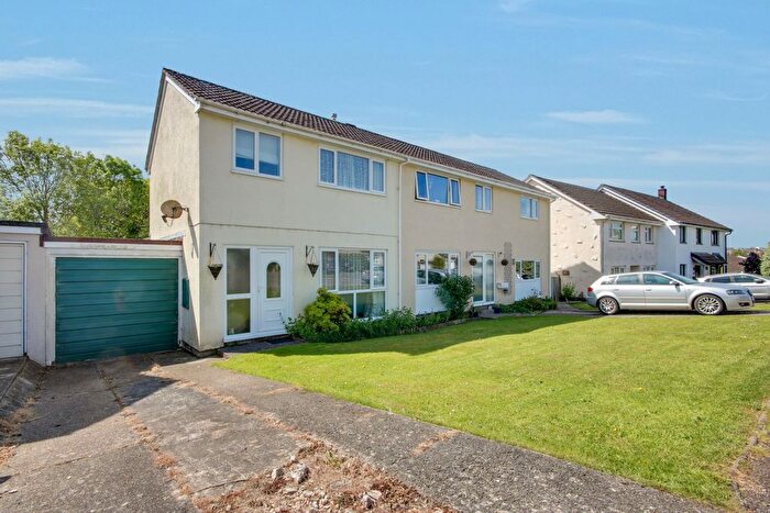 3 Bedroom Terraced House To Rent In Burwood Road, Torrington, Devon, EX38