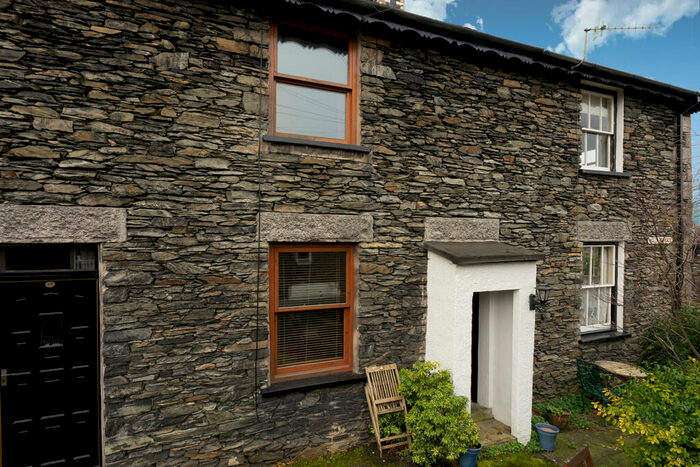 2 Bedroom Terraced House To Rent In Holly Terrace, Windermere, LA23